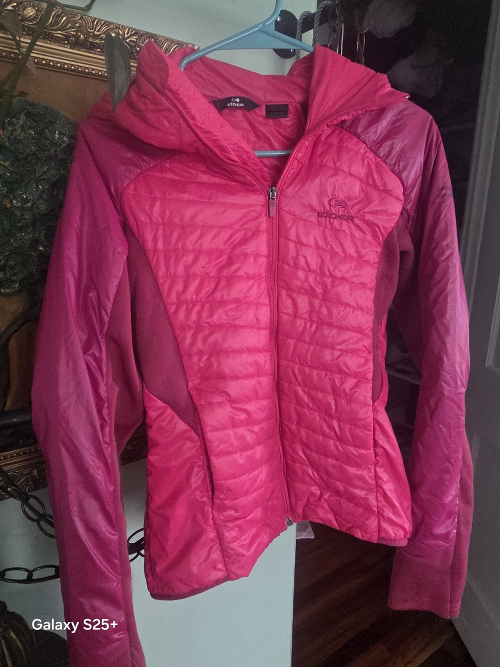 Eider Valdez Designer Bright Pink Quilted Hooded Jacket Snow/ski/snowboard